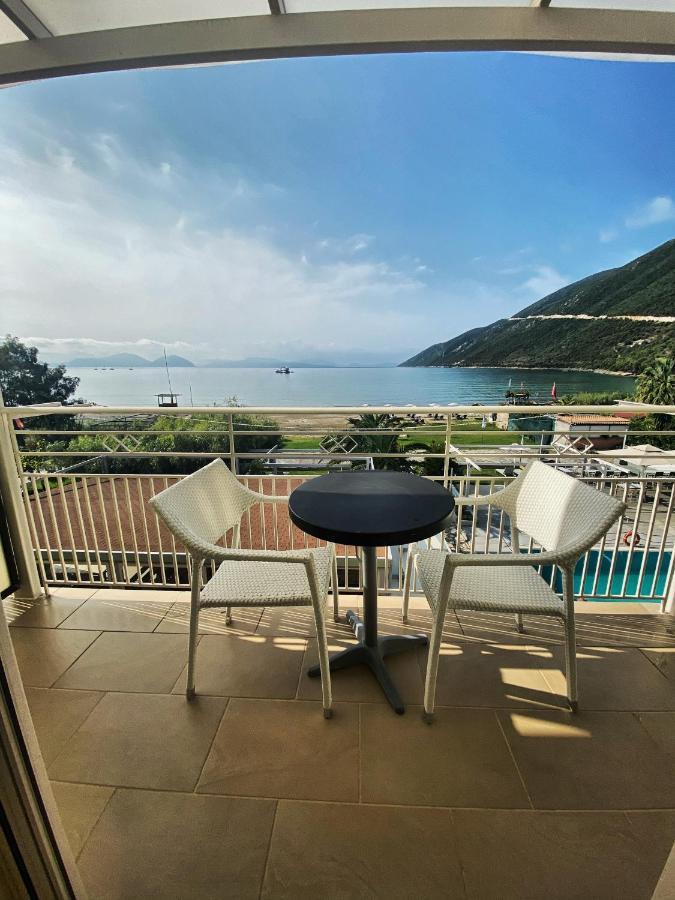Cosmos Hotel Vasiliki  Bagian luar foto