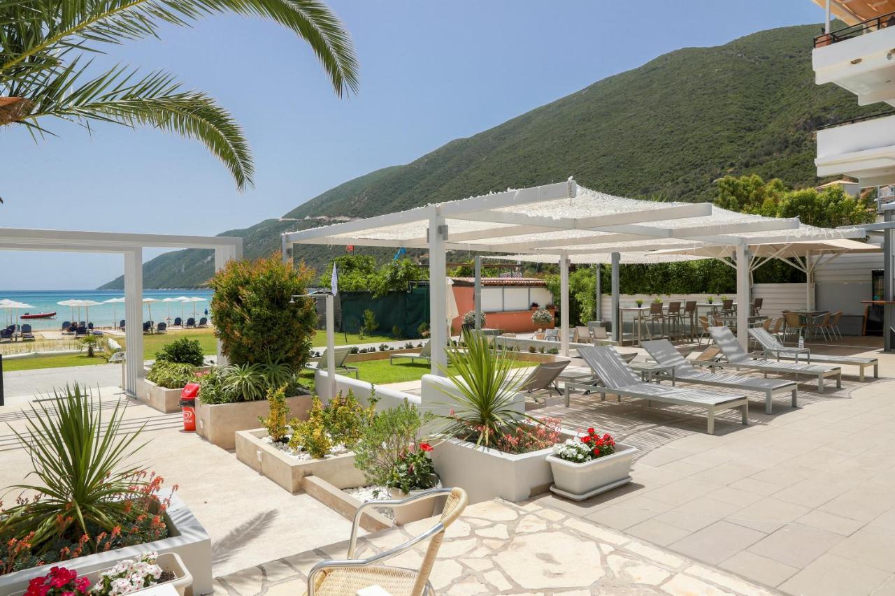 Cosmos Hotel Vasiliki  Bagian luar foto